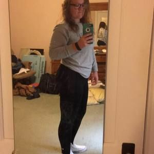 Meet your Posher, Kennedy